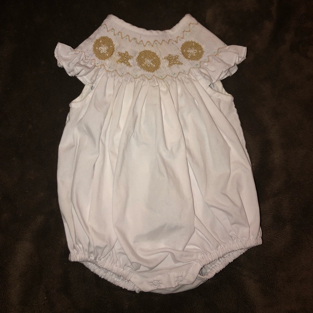 Smocked seashell beach bubble
